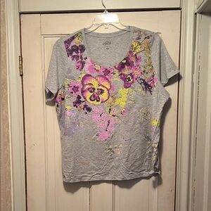 Style & Co. Gray Floral Short Sleeve Top